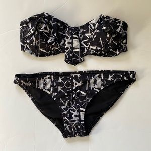 ✨HP✨ EUC Abercrombie bikini